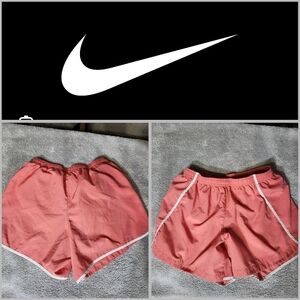 NIKE Youth Girls XLarge